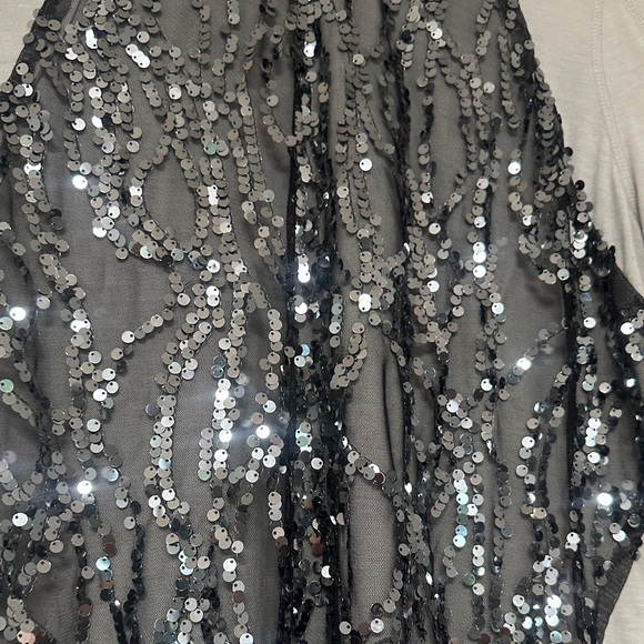 Vera Wang Elegant Sequin Embellished Long Sleeve Top - Picture 5 of 7